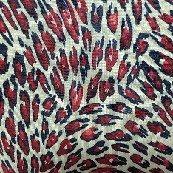 NWOT Pendleton Woman's Long Sleeve Cowl Neck Lightweight Shirt - Picture 6 of 13